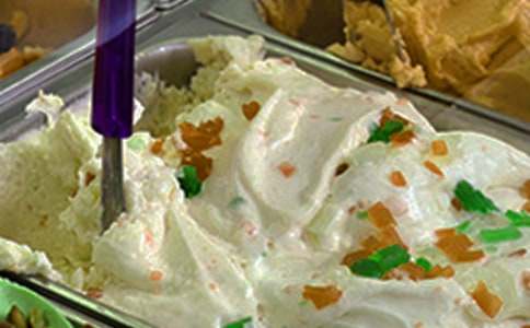 �Ա��������300�֣�ͨ��26ƪ��