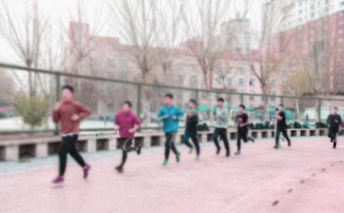 ���L(zh��ng)���\(y��n)��(d��ng)�T�ļ��͸�100��