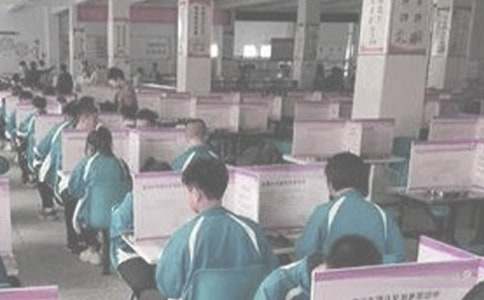 �������400��7ƪ