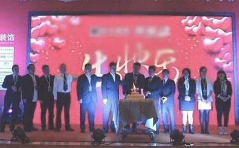 һ�����c�T�����R�~