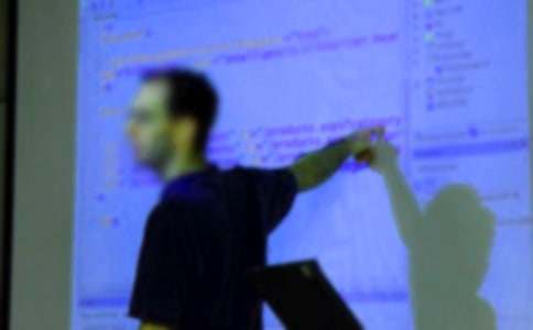 恩師我成長道路上的指路明燈作文