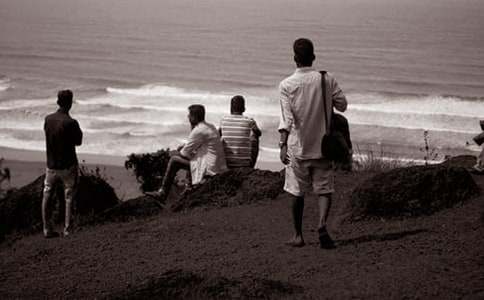 龐龍展現(xiàn)兄弟情義《我的哥們我的好兄弟》歌詞