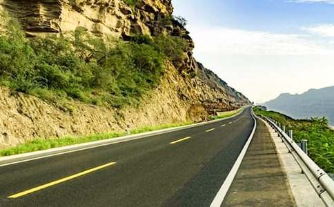 �����������l(xi��ng)�幫·���zӰ��ِ���冢��