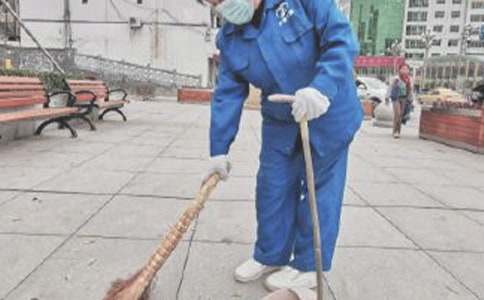 描寫環(huán)衛(wèi)工人的作文(精選17篇)