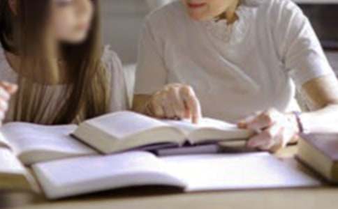 ���Д�(sh��)�W(xu��)�����̌W(xu��)��(j��ng)�(y��n)�������Y(ji��)��ͨ��25ƪ��