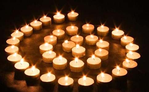 Ϟ�T��ȼ��700������