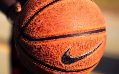 �P�ڴ�@�����������