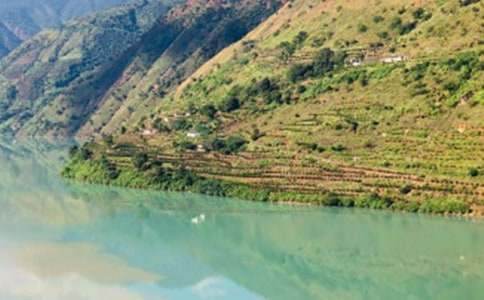 與眾不同的麗江作文400字