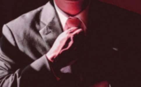 ��˾�I(l��ng)��(d��o)�´��R�~