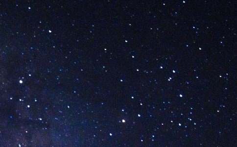 ����Ʒ����������500����ƪ