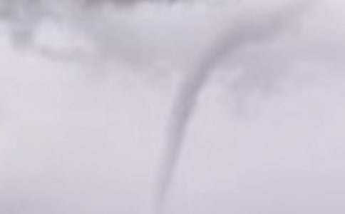 ��(du��)���҂����ϵ������L(f��ng)ˎ������400��