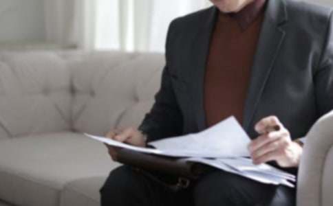 我的理想是律師作文(通用37篇)