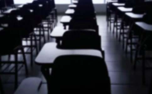 �P�ڌ��oĸУ��һ���ţ�ͨ��25ƪ��