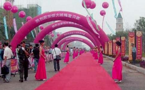 ӛ��У����c��������