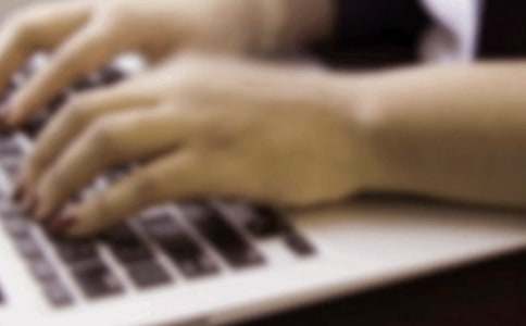 ����̄�(w��)�����c������̄�(w��)�Ľ�(j��ng)�Iģʽ