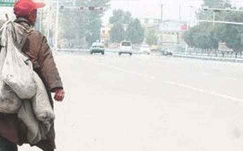 拾荒老人作文范文