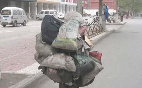 拾荒老人我的偶像作文