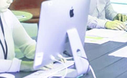 �����������^��У����x20ƪ��