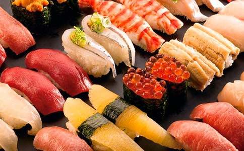 【薦】我學(xué)會(huì)了做壽司作文