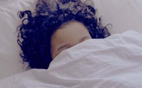 �����������Ѓ�(y��u)������900��